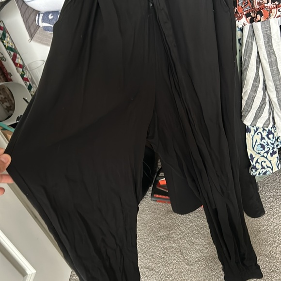 Guess black short sleeve utility jumpsuit soft material size medium. - Picture 2 of 5